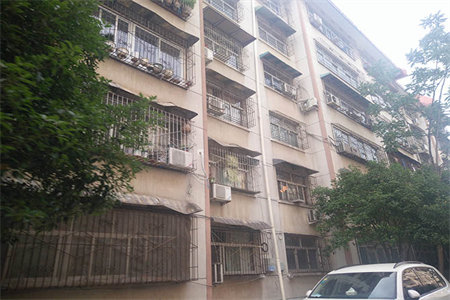 密州红杉一品3室2厅1卫108万120m2出售